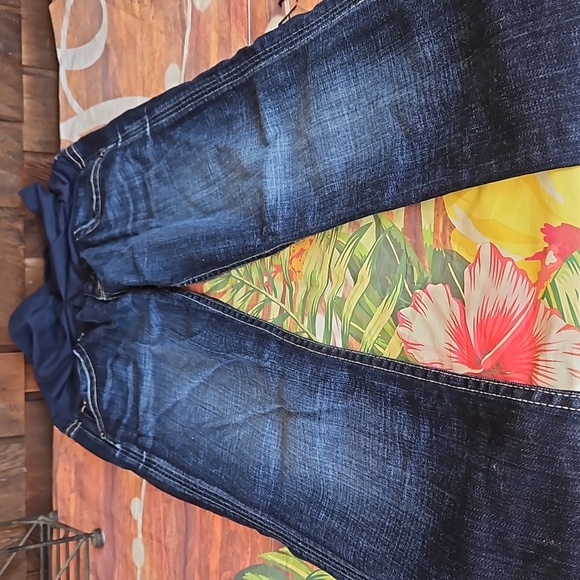 Maternity Hudson jeans - Picture 3 of 6